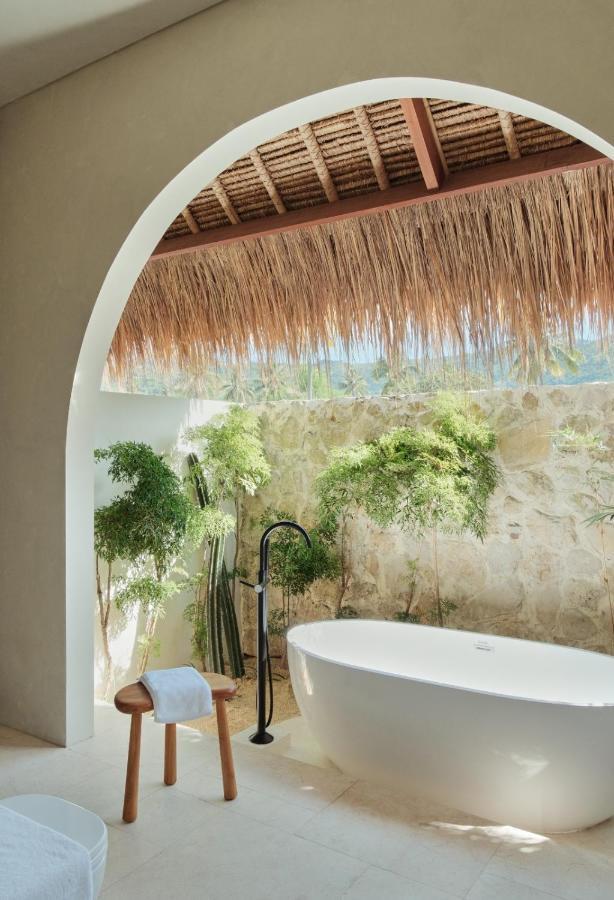 Boni Beach Lombok Boutique Hotel & Villas Селонг-Беланак Экстерьер фото