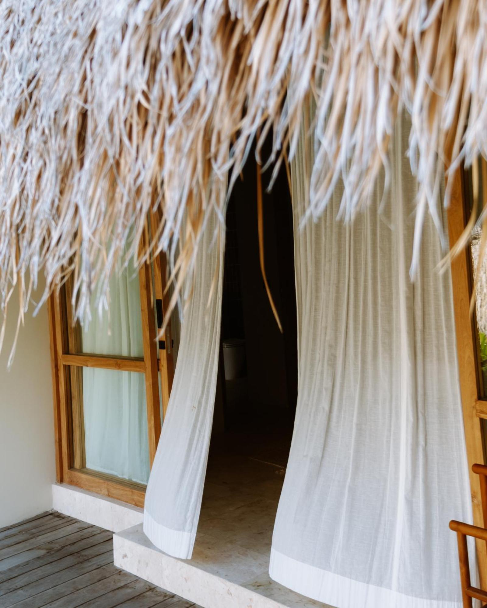 Boni Beach Lombok Boutique Hotel & Villas Селонг-Беланак Экстерьер фото