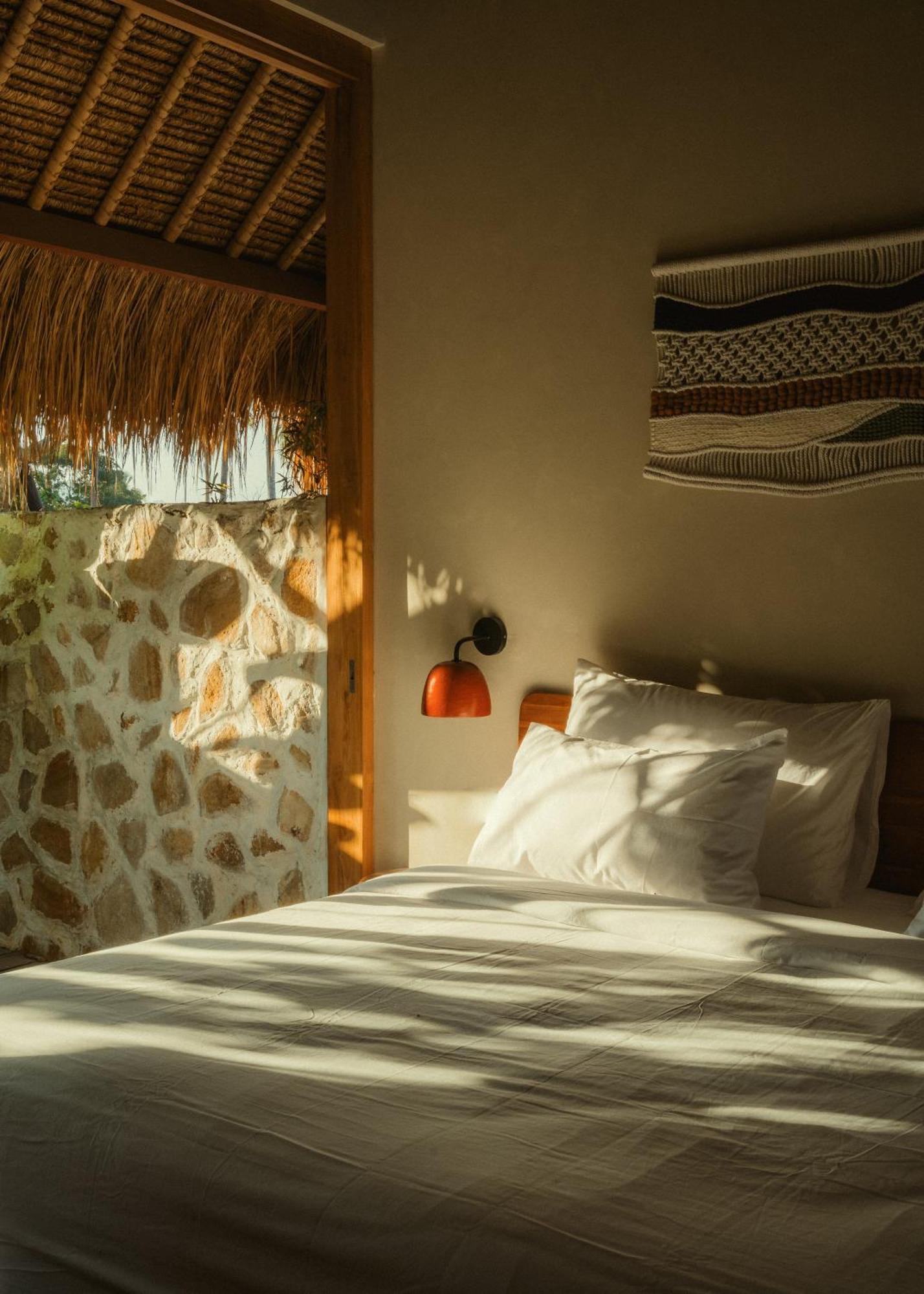 Boni Beach Lombok Boutique Hotel & Villas Селонг-Беланак Экстерьер фото